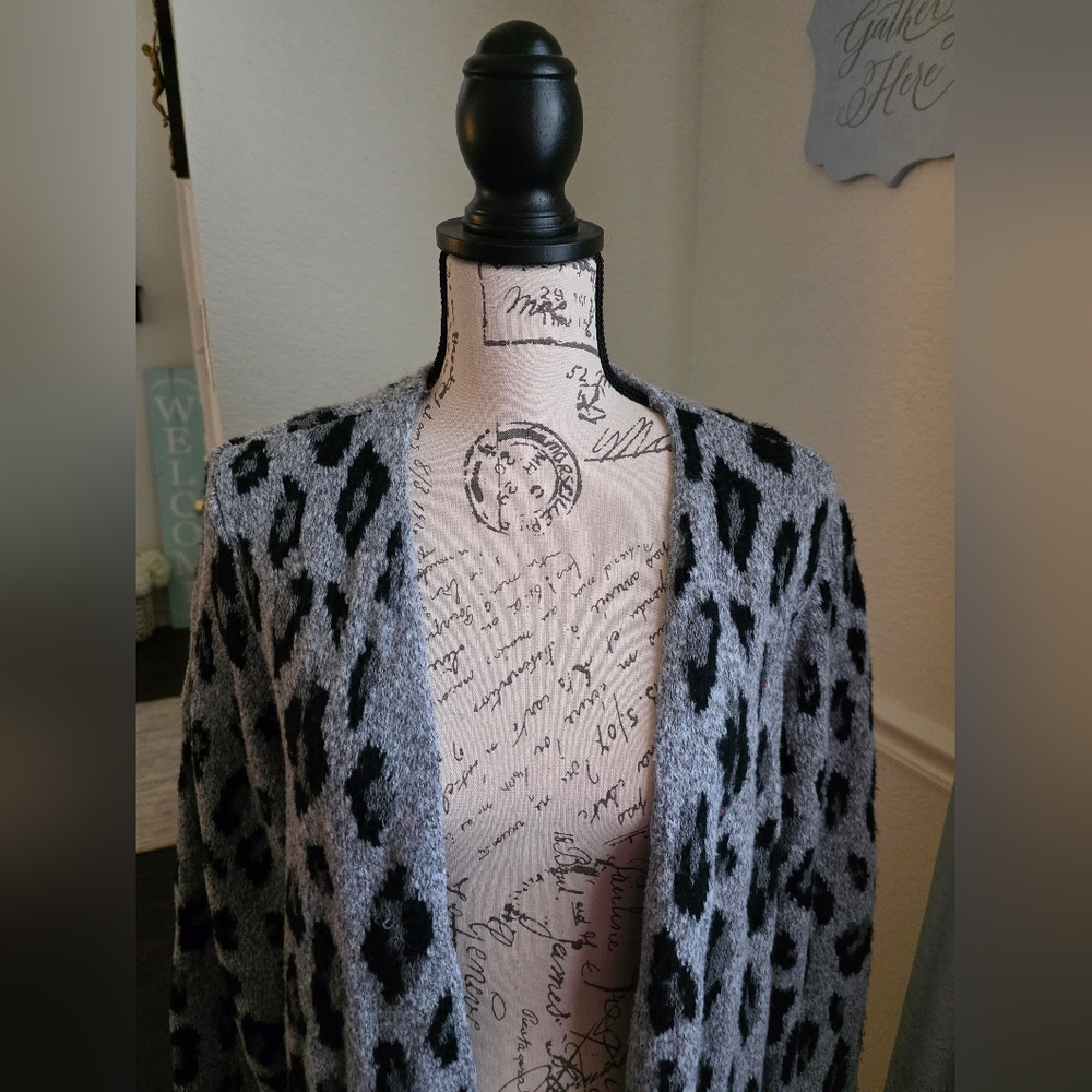 Nine West Black Animal Print Cardigan - Picture 2 of 10